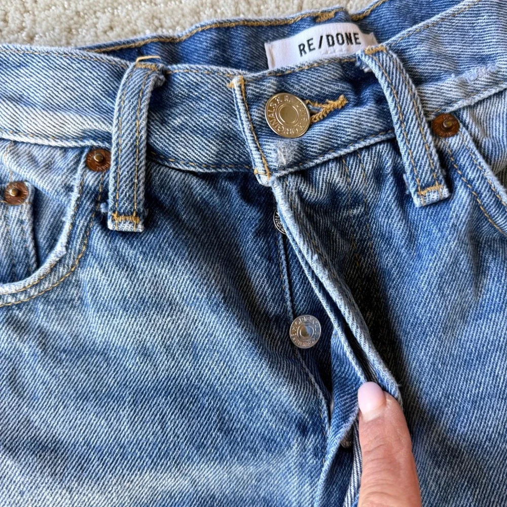 Revolve RE/DONE 70s High Rise‎ Short Women 28 Blue Distressed Raw Hem Denim